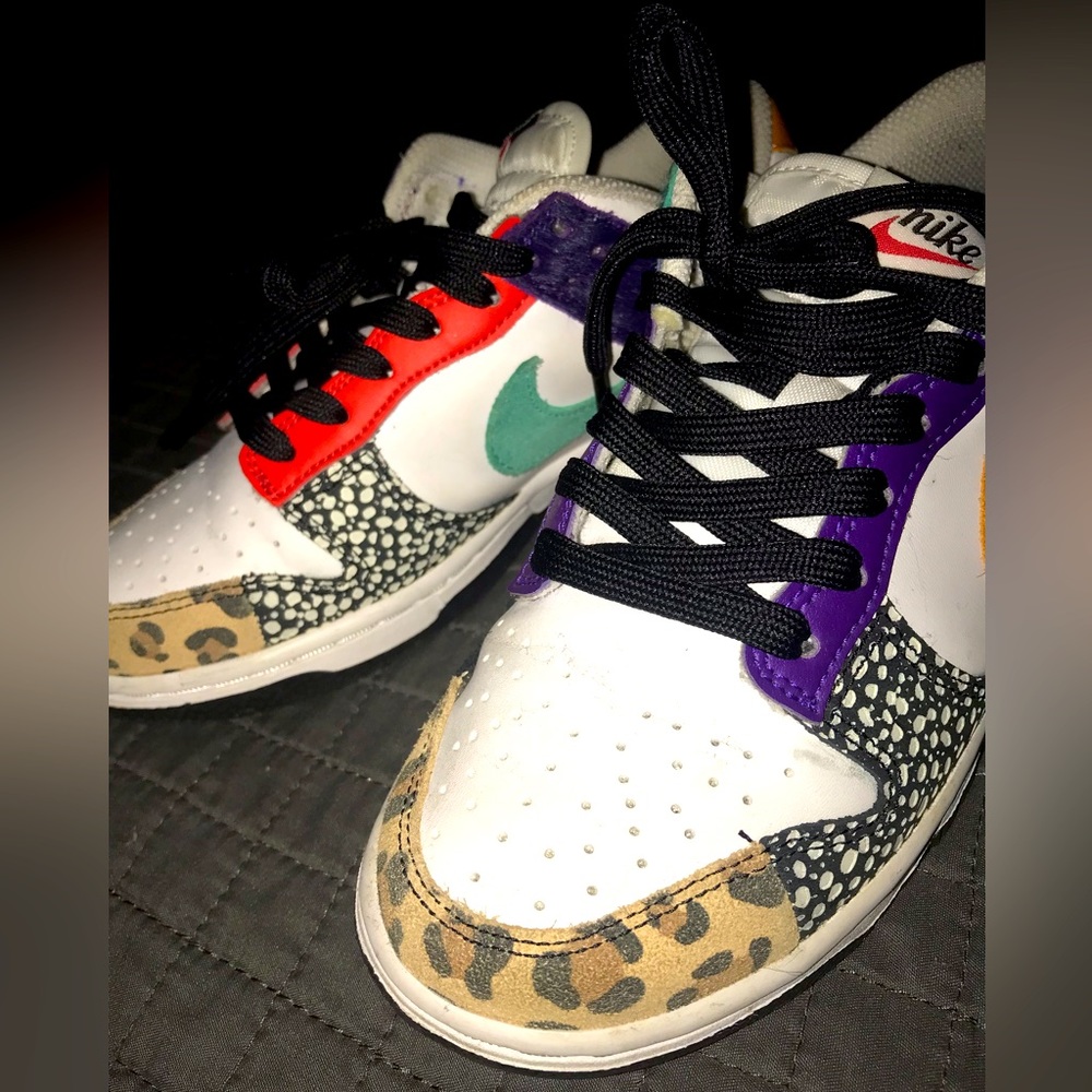 Women size 6 cheetah print Nike Donks